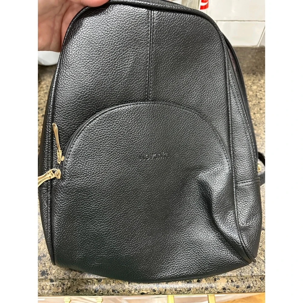 nevenka black leather backpack